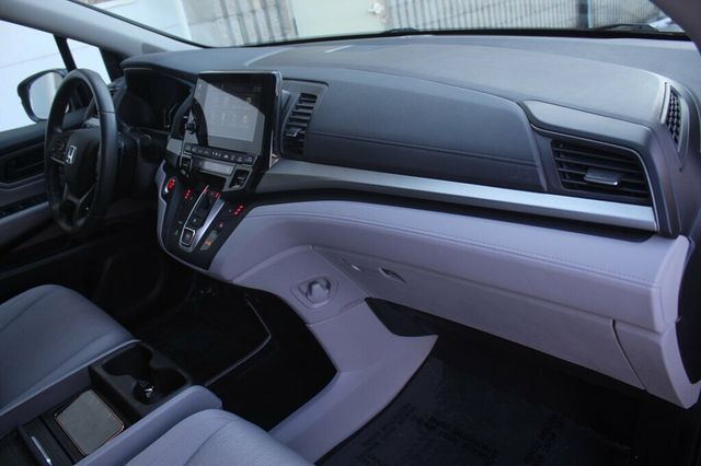 2019 Honda Odyssey ONE OWNER EX W/ POWER SLIDING DOORS - 22980381 - 8