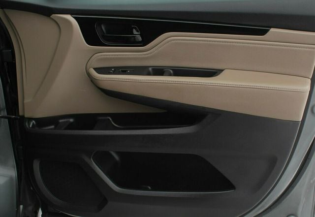 2019 Honda Odyssey ON SALE ..ELITE DVD, RES NAVIGATION, LEATHER,MOONROOF NEW TIRES - 22945017 - 5