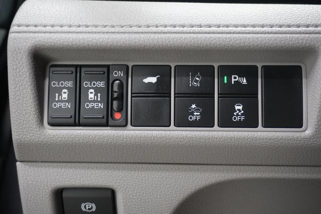 2019 Honda Odyssey Touring Automatic - 23017129 - 26