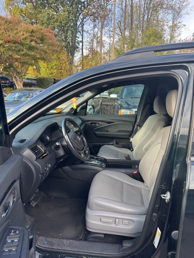 2019 Honda Passport Elite AWD - 22937269 - 12