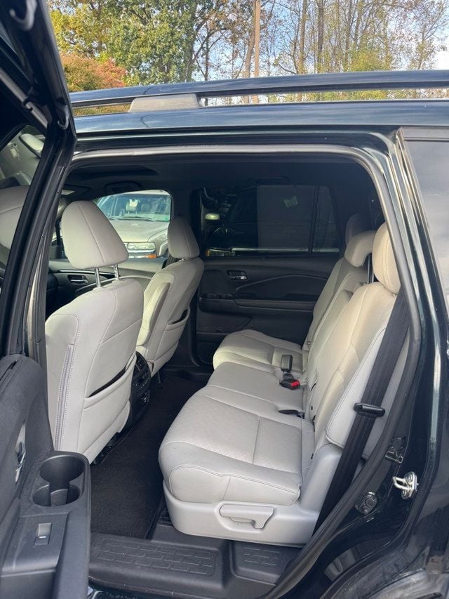 2019 Honda Passport Elite AWD - 22937269 - 20