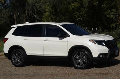2019 Honda Passport - 5FNYF8H53KB014429