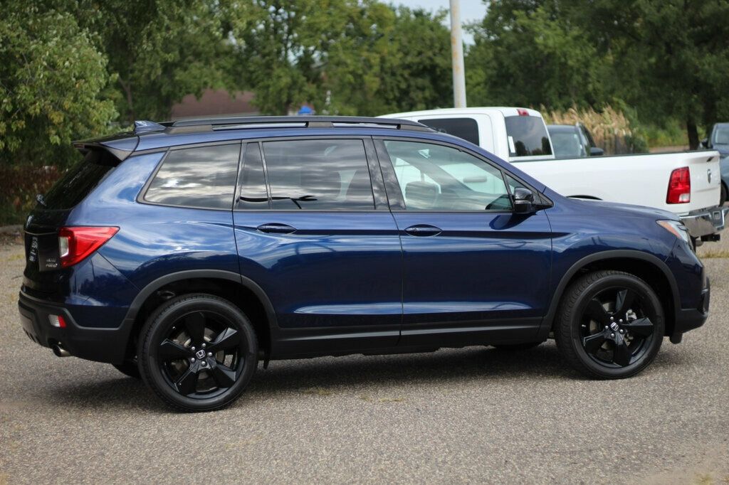 2019 Honda Passport Elite photo 2