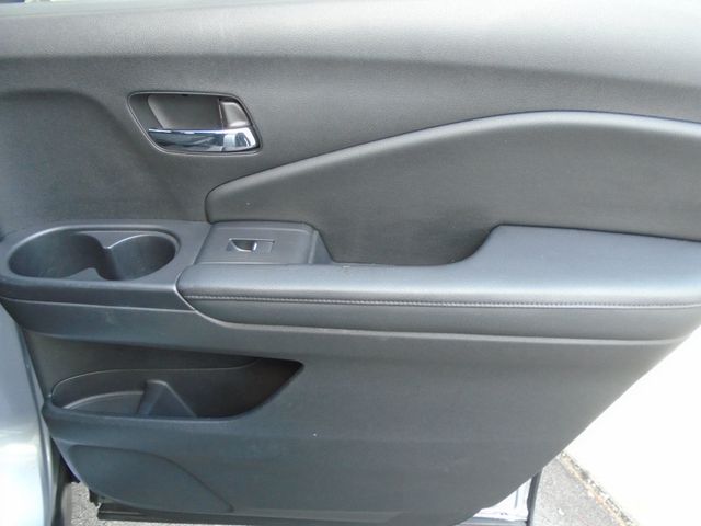 2019 Honda Passport Sport AWD - 22552933 - 25