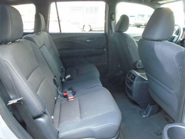 2019 Honda Passport Sport AWD - 22552933 - 26