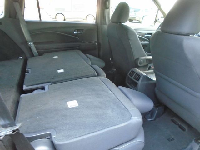 2019 Honda Passport Sport AWD - 22552933 - 30