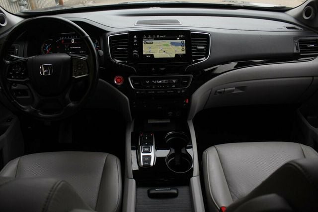 2019 Honda Pilot AWD ELITE W/ res-REAR DVD, NAVIGATION, MOONROOF, LEATHER - 22996437 - 14