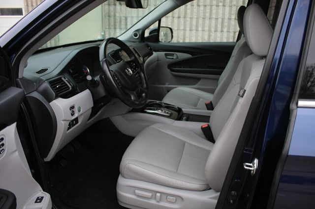2019 Honda Pilot AWD ELITE W/ res-REAR DVD, NAVIGATION, MOONROOF, LEATHER - 22996437 - 25