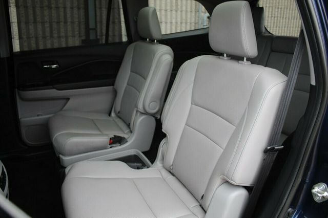 2019 Honda Pilot AWD ELITE W/ res-REAR DVD, NAVIGATION, MOONROOF, LEATHER - 22996437 - 29
