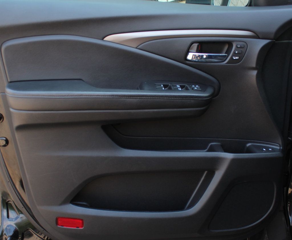 2019 Honda Pilot EX-L photo 23