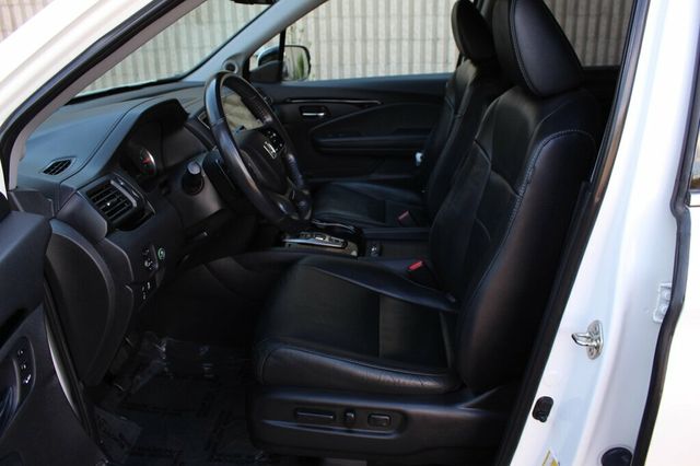 2019 Honda Pilot AWD TOURING NAVIGATION, MOONROOF, LEATHER - 23035216 - 24