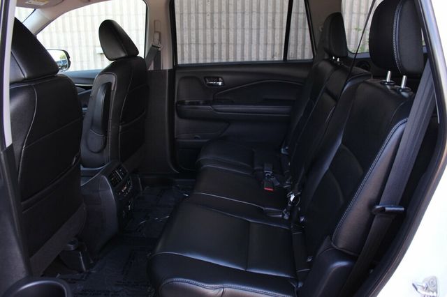 2019 Honda Pilot AWD TOURING NAVIGATION, MOONROOF, LEATHER - 23035216 - 28