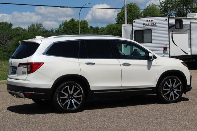 2019 Honda Pilot AWD TOURING NAVIGATION, MOONROOF, LEATHER - 23035216 - 2