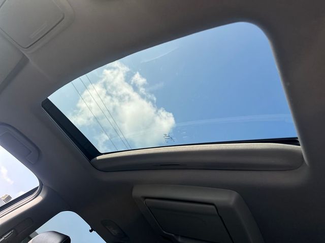 2019 Honda Pilot Elite AWD - 22978460 - 19