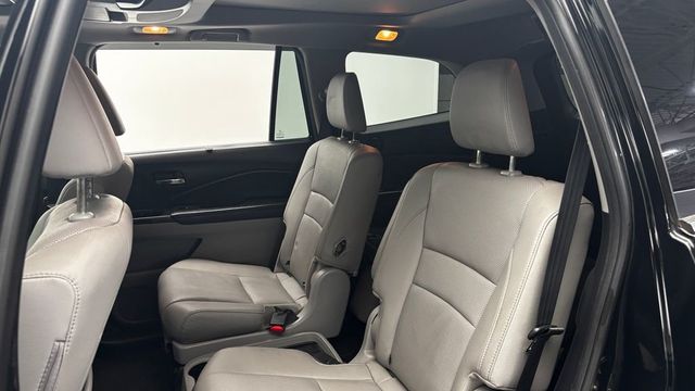 2019 Honda Pilot Elite AWD - 23029540 - 31