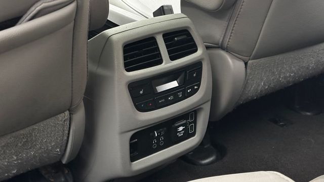 2019 Honda Pilot Elite AWD - 23029540 - 33