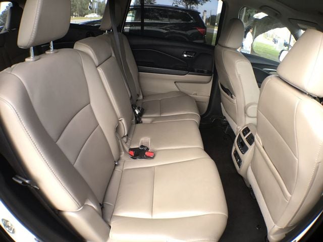 2019 Honda Pilot EXL - 22683672 - 22