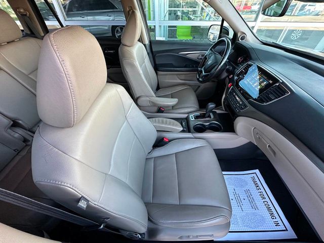 2019 Honda Pilot EX-L AWD - 22963933 - 17