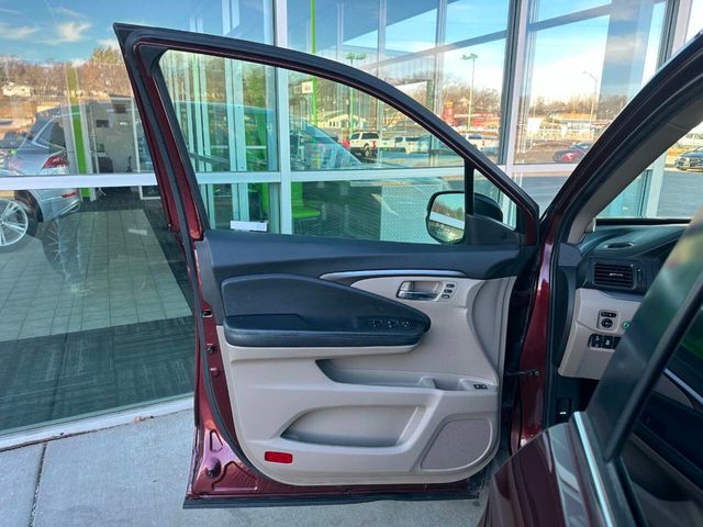 2019 Honda Pilot EX-L AWD - 22963933 - 41