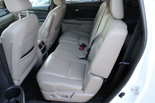 2019 Honda Pilot EX-L AWD - 22946210 - 15