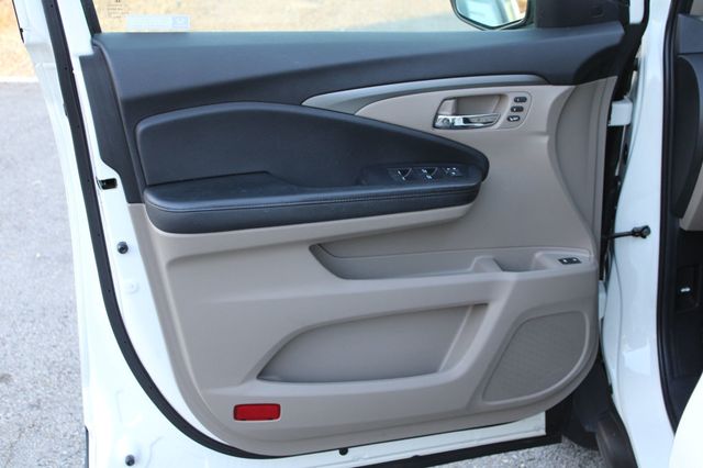 2019 Honda Pilot EX-L AWD - 22946210 - 21