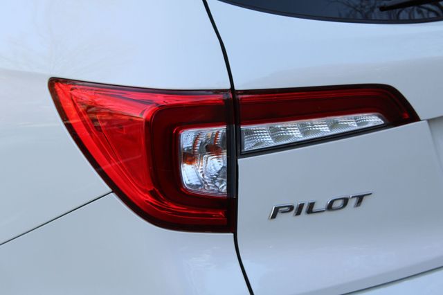 2019 Honda Pilot EX-L AWD - 22946210 - 32