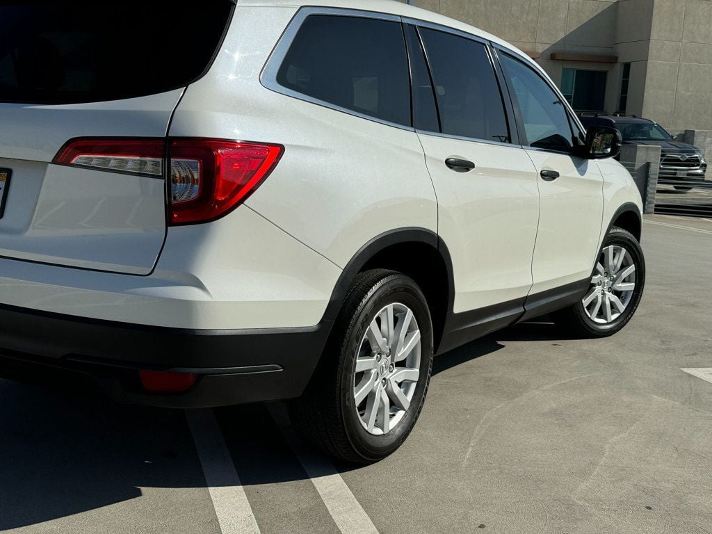 2019 Honda Pilot LX 2WD - 22697922 - 9