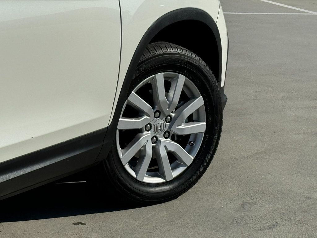 2019 Honda Pilot LX 2WD - 22697922 - 10