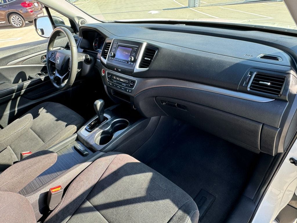 2019 Honda Pilot LX 2WD - 22697922 - 11