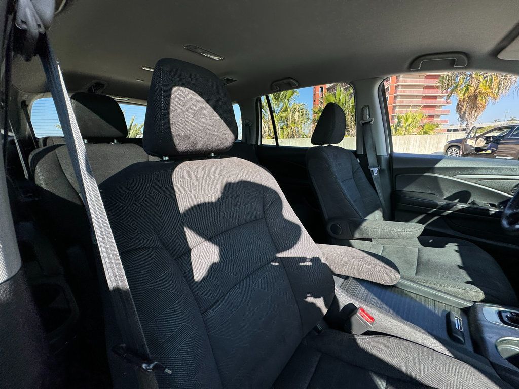 2019 Honda Pilot LX 2WD - 22697922 - 13