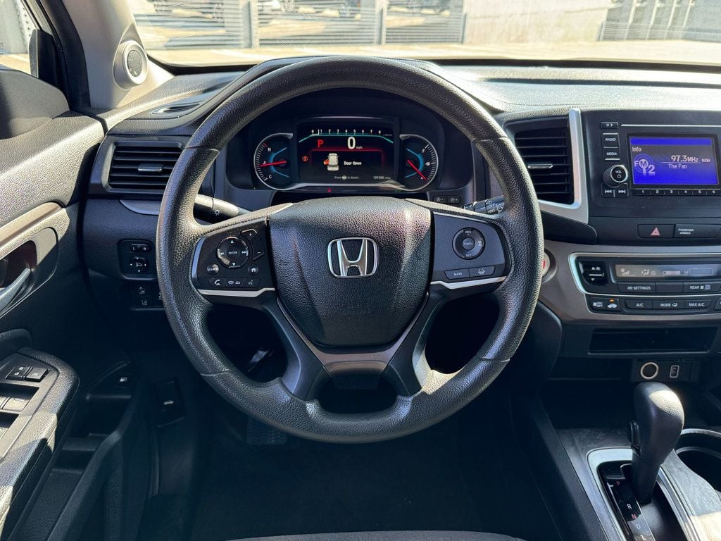 2019 Honda Pilot LX 2WD - 22697922 - 26