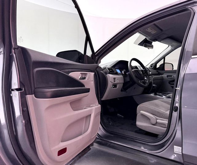 2019 Honda Pilot LX 4WD - 22941907 - 16