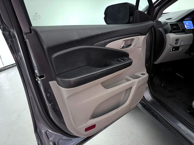 2019 Honda Pilot LX 4WD - 22941907 - 17