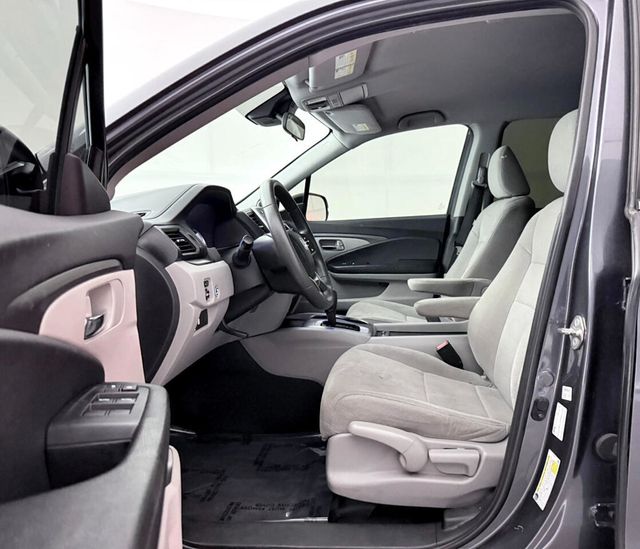 2019 Honda Pilot LX 4WD - 22941907 - 18