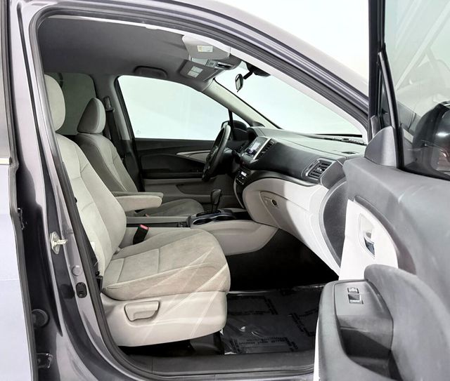 2019 Honda Pilot LX 4WD - 22941907 - 24