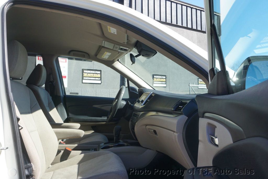 2019 Honda Pilot LX AWD - 23097643 - 10