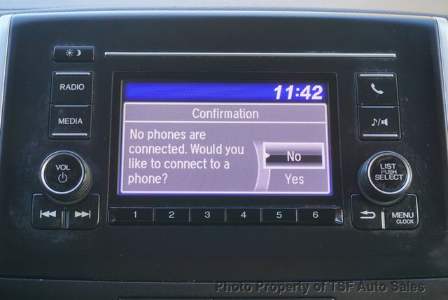 2019 Honda Pilot LX AWD - 23097643 - 21