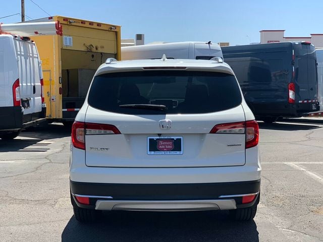 2019 Honda Pilot Touring 7-Passenger 2WD Low Miles - 23030162 - 15