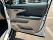 2019 Honda Pilot Touring 7-Passenger 2WD Low Miles - 23030162 - 23
