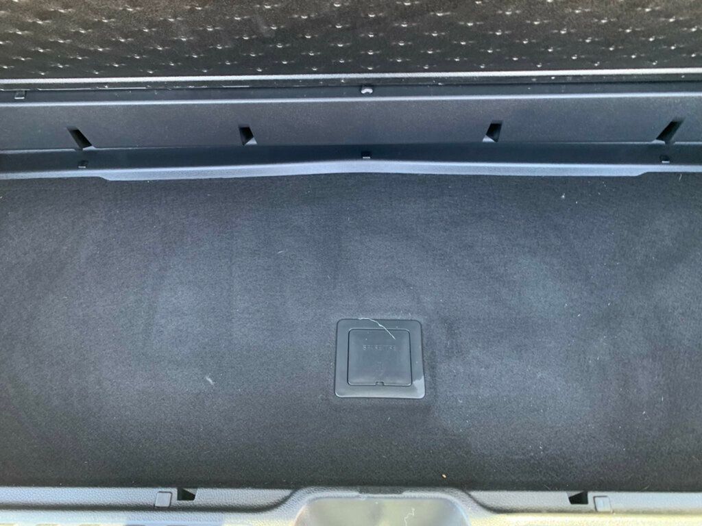 2019 Honda Pilot Touring 7-Passenger 2WD Low Miles - 23030162 - 52