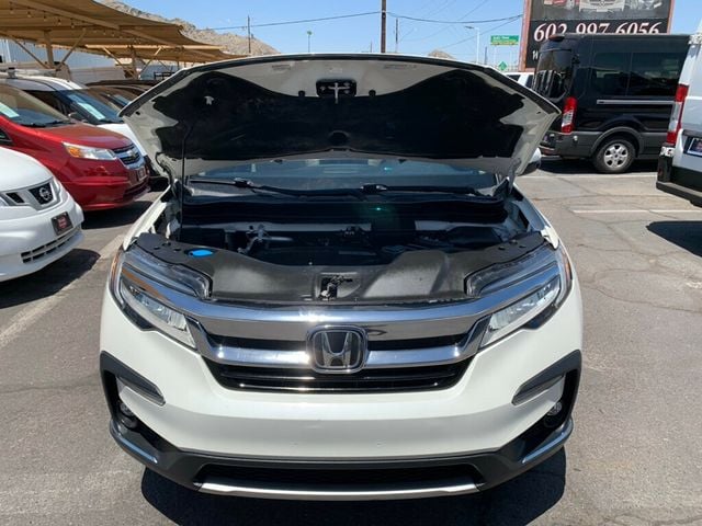 2019 Honda Pilot Touring 7-Passenger 2WD Low Miles - 23030162 - 60