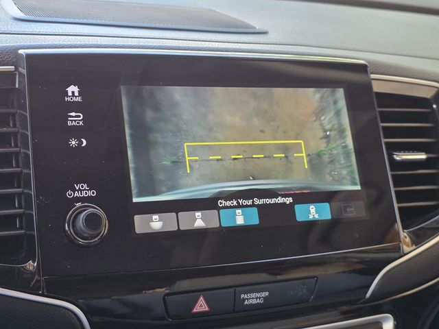 2019 Honda Pilot Touring 8-Passenger 2WD - 23030882 - 17