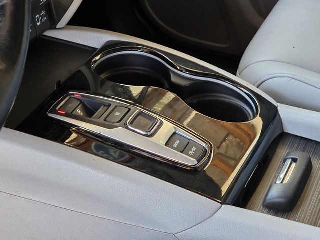 2019 Honda Pilot Touring 8-Passenger 2WD - 23030882 - 27
