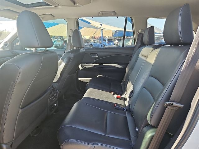 2019 Honda Pilot Touring 8-Passenger AWD - 22952433 - 6