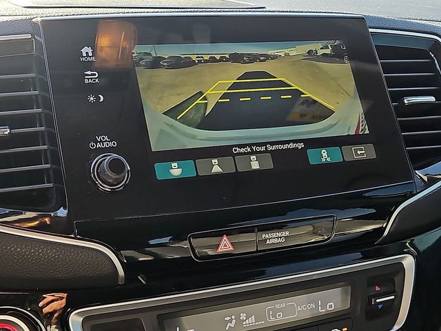 2019 Honda Pilot Touring 8-Passenger AWD - 22987196 - 8