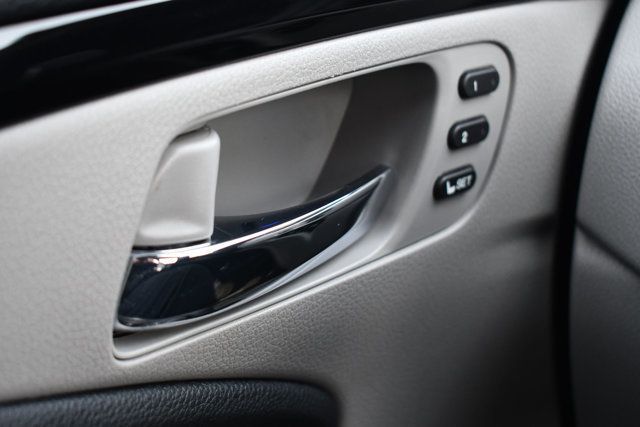 2019 Honda Pilot Touring 8-Passenger AWD - 22953853 - 13