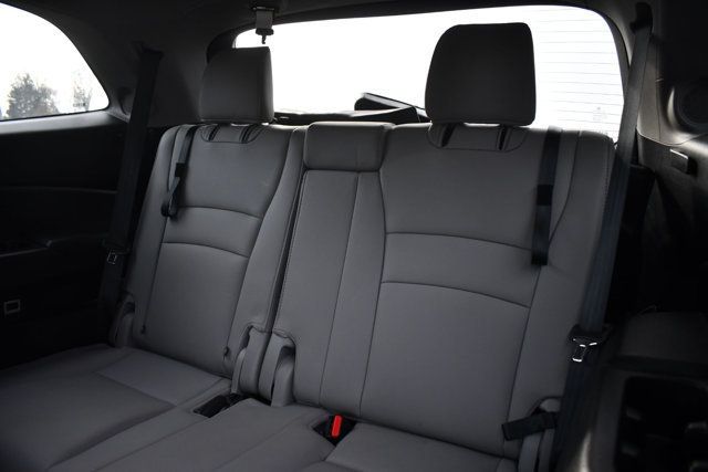 2019 Honda Pilot Touring 8-Passenger AWD - 22953853 - 32