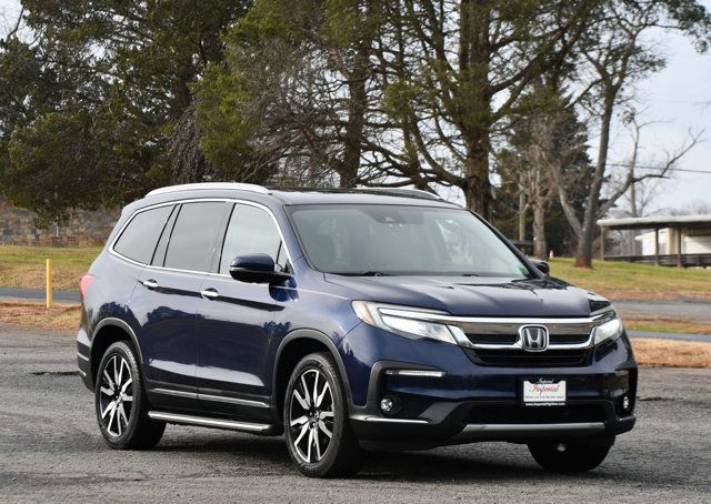 2019 Honda Pilot Touring 8-Passenger AWD - 22953853 - 8