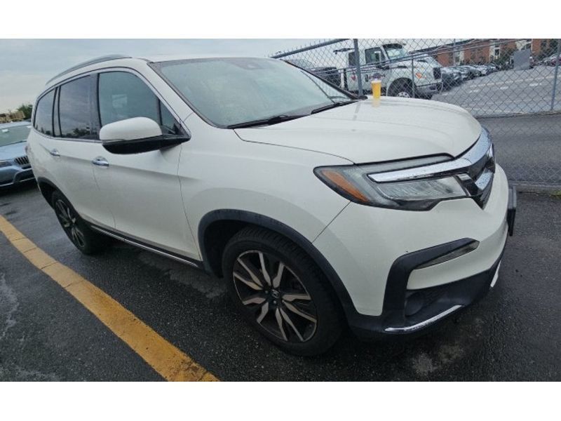 2019 Honda Pilot Touring photo 3