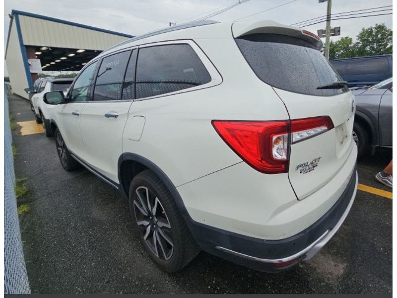 2019 Honda Pilot Touring photo 4